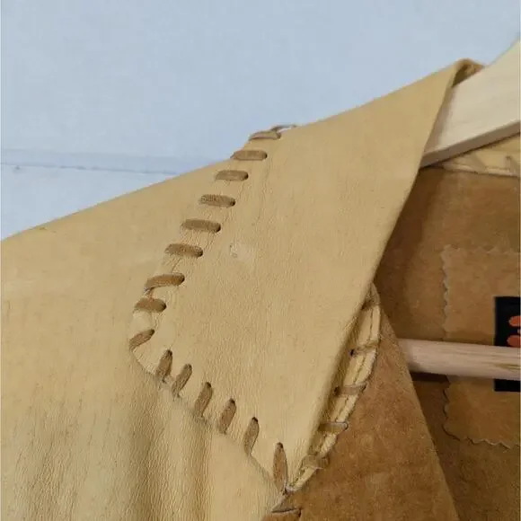 SOLD Vintage 70s leather and suede whip stitch western shirt jacket - Picture 5 of 8